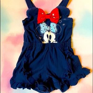 Minnie Mouse romper!
